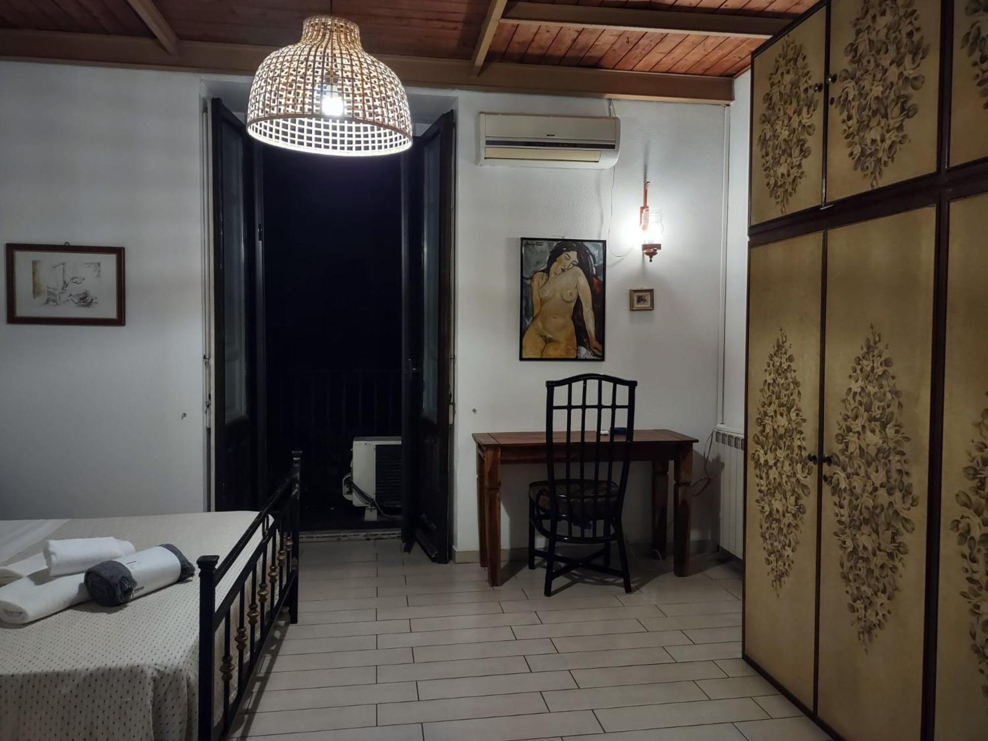 I Vespri Bed & Breakfast Catania Bilik gambar
