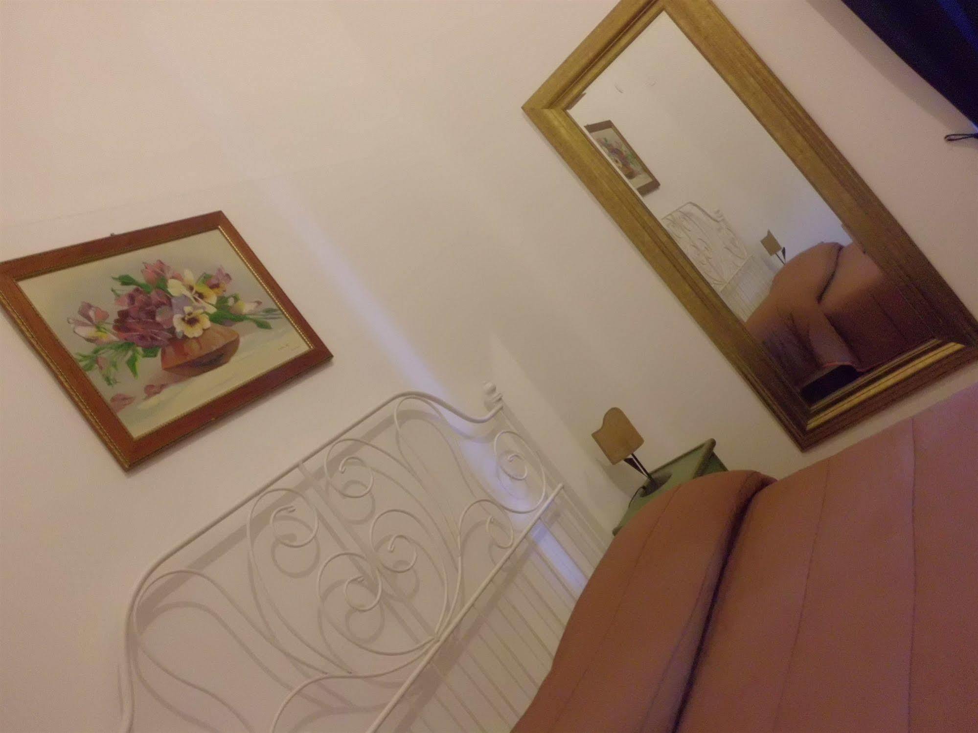 I Vespri Bed & Breakfast Catania Luaran gambar
