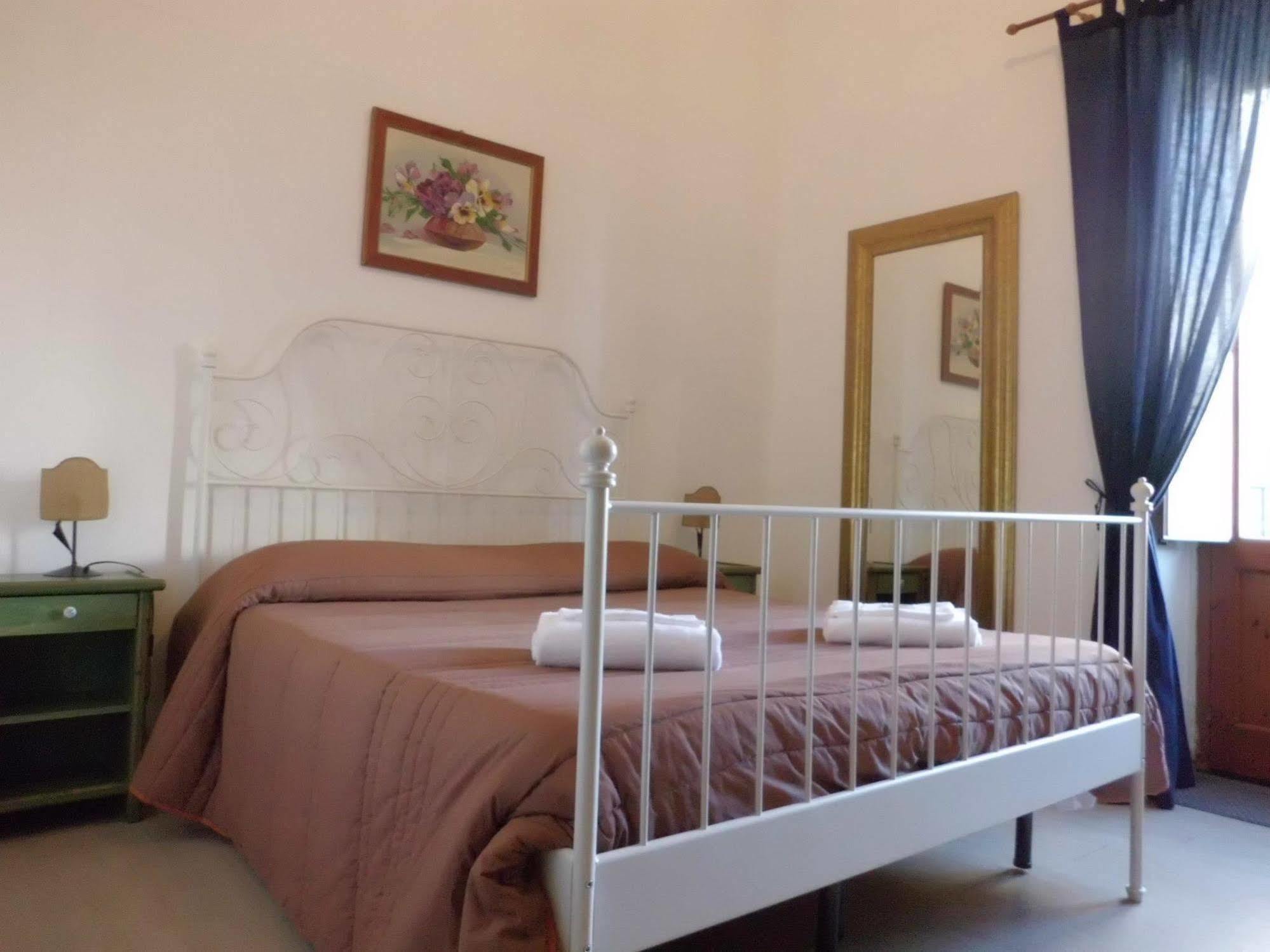 I Vespri Bed & Breakfast Catania Luaran gambar