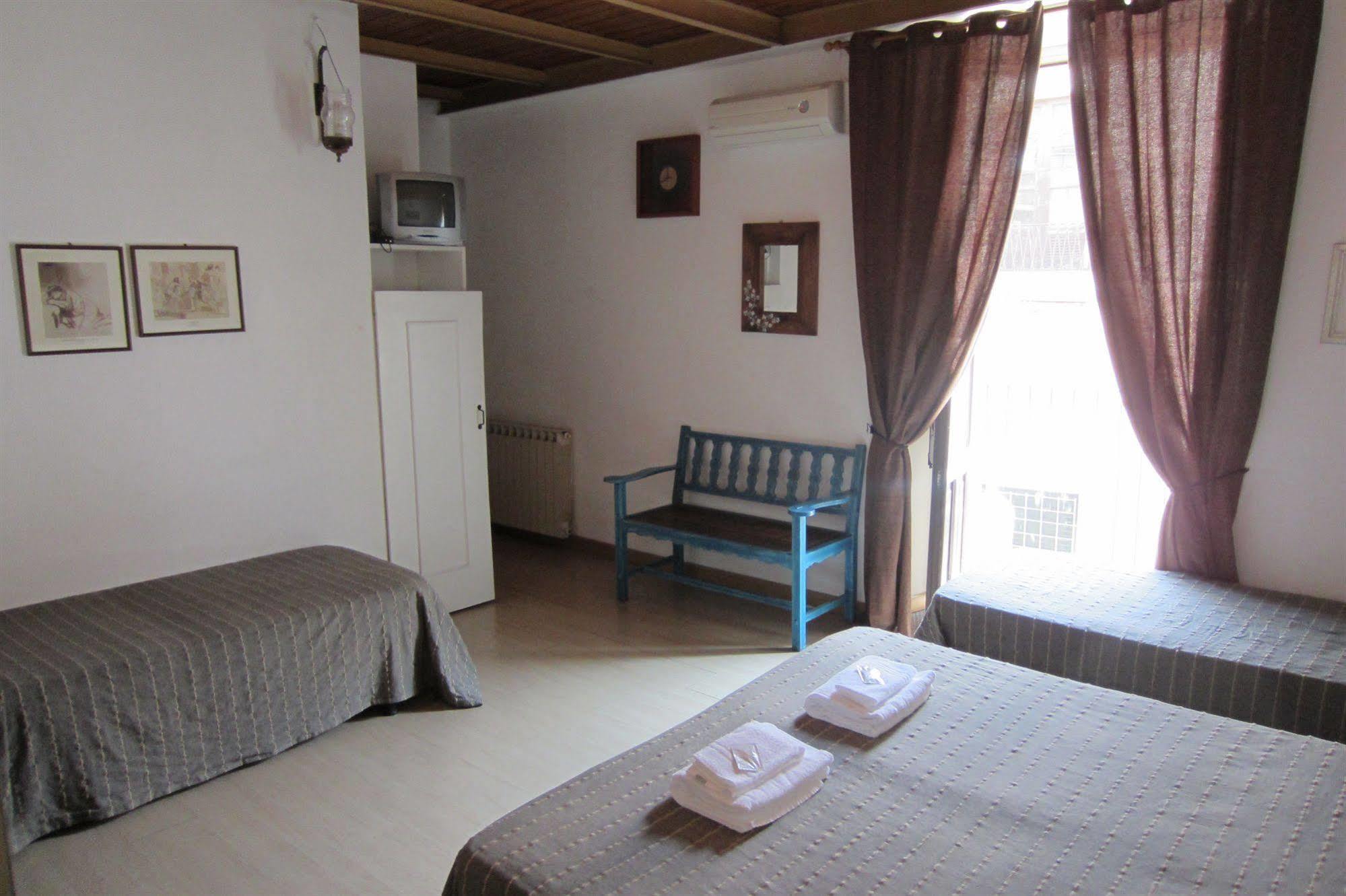 I Vespri Bed & Breakfast Catania Luaran gambar